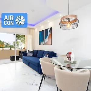 Apartamento Cozy 1st Sea Line In The Quiet Area, Los Cristianos (Tenerife)